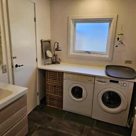 Cozy With Wilderness Bath * Follenslev