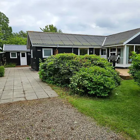 Cozy With Wilderness Bath Дом отдыха